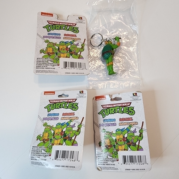 Nickelodeon 4 Teenage Mutant Ninja Turtles keychains new damaged boxes pls read - Picture 3 of 8